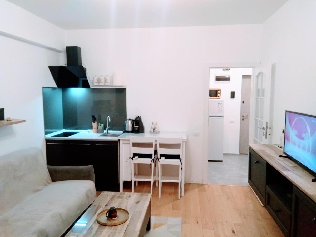 Studio Oxford-Campus Sat Vacanta Köstence Dış mekan fotoğraf